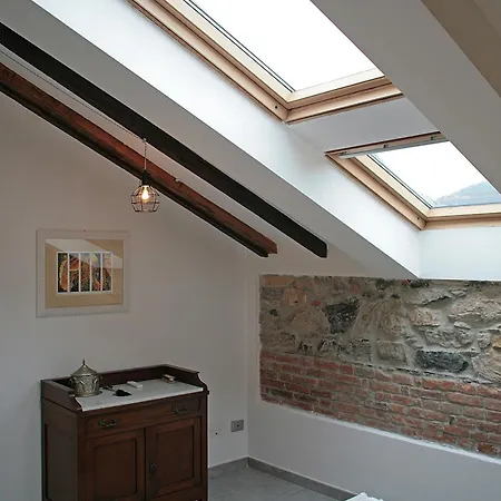 Lamansarda Apartment *